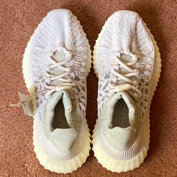 Yeezys 350 V2 CMPCT - Picture 5 of 7